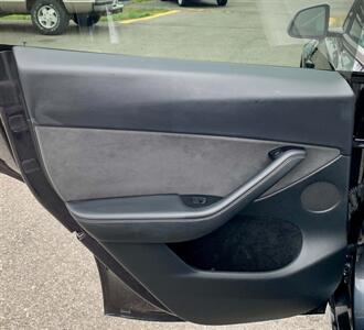 2024 Tesla Model Y Long Range - Photo 11 - Spokane Valley, WA 99212