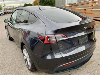 2024 Tesla Model Y Long Range - Photo 3 - Spokane Valley, WA 99212