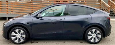 2024 Tesla Model Y Long Range - Photo 2 - Spokane Valley, WA 99212