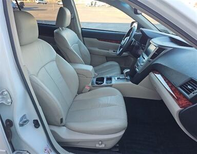 2011 Subaru Outback 3.6R Limited   - Photo 6 - Spokane Valley, WA 99212