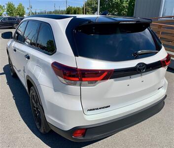 2019 Toyota Highlander SE   - Photo 3 - Spokane Valley, WA 99212