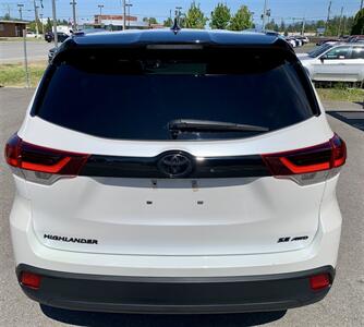 2019 Toyota Highlander SE   - Photo 4 - Spokane Valley, WA 99212