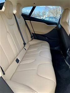 2015 Tesla Model S 70D   - Photo 14 - Spokane Valley, WA 99212