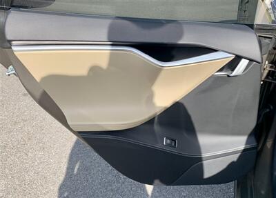 2015 Tesla Model S 70D   - Photo 11 - Spokane Valley, WA 99212