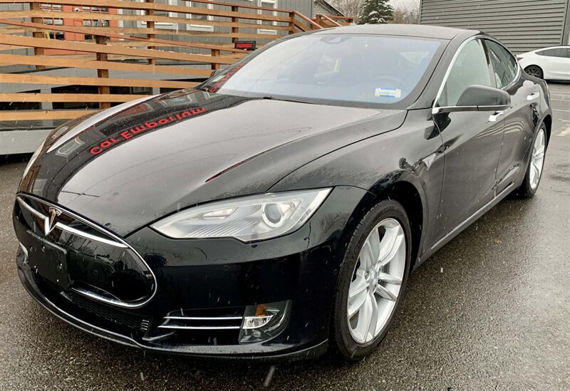 2015 Tesla Model S 85D  