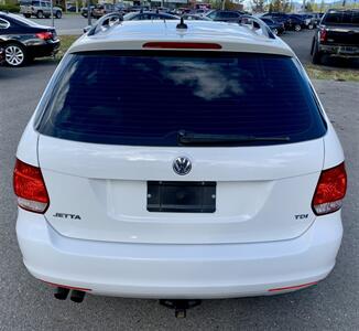 2010 Volkswagen Jetta SportWagen TDI   - Photo 4 - Spokane Valley, WA 99212