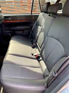 2012 Subaru Outback 3.6R Limited - Photo 11 - Spokane Valley, WA 99212