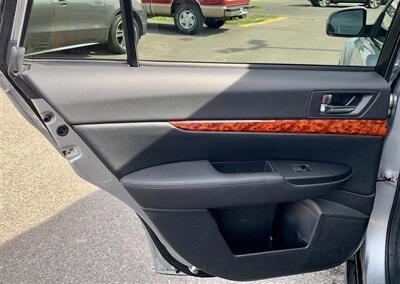 2012 Subaru Outback 3.6R Limited - Photo 10 - Spokane Valley, WA 99212
