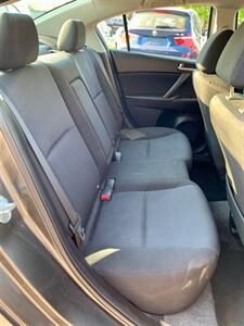 2011 Mazda Mazda3 i Touring - Photo 14 - Spokane Valley, WA 99212