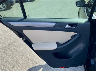 2014 Volkswagen Jetta SEL PZEV - Photo 11 - Spokane Valley, WA 99212