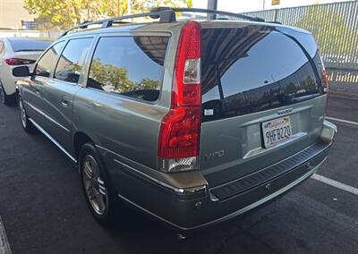2007 Volvo V70 2.5T   - Photo 2 - Spokane Valley, WA 99212