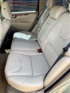 2007 Volvo V70 2.5T   - Photo 12 - Spokane Valley, WA 99212