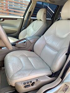 2007 Volvo V70 2.5T   - Photo 10 - Spokane Valley, WA 99212