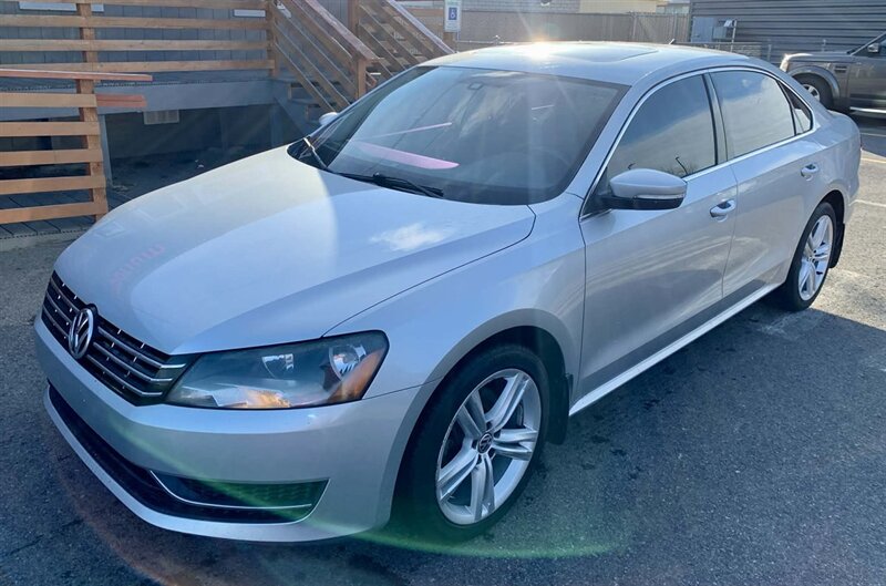 2014 Volkswagen Passat SE