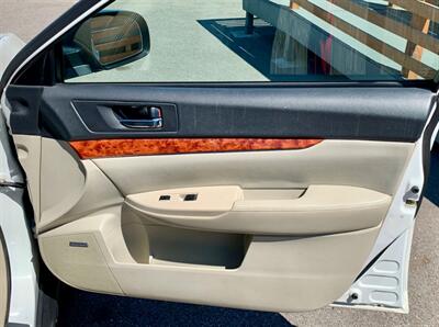 2011 Subaru Outback 3.6R Limited - Photo 14 - Spokane Valley, WA 99212