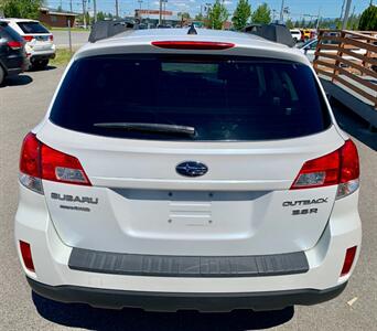 2011 Subaru Outback 3.6R Limited - Photo 4 - Spokane Valley, WA 99212