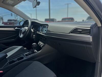 2019 Volkswagen Jetta S   - Photo 5 - Yuma, AZ 85364