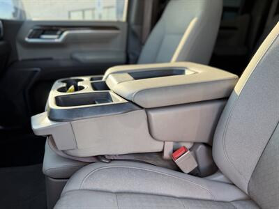 2022 GMC Sierra 1500 SLE - Photo 11 - Somerton, AZ 85350