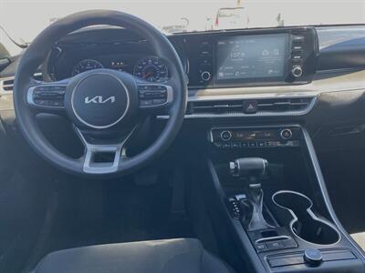 2022 Kia K5 LXS - Photo 2 - Yuma, AZ 85364
