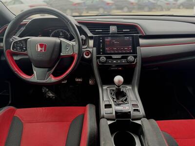 2018 Honda Civic Type R Touring   - Photo 2 - Yuma, AZ 85364