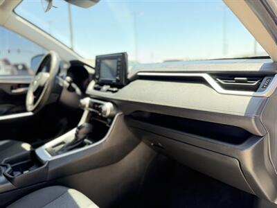 2021 Toyota RAV4 XLE   - Photo 9 - Somerton, AZ 85350