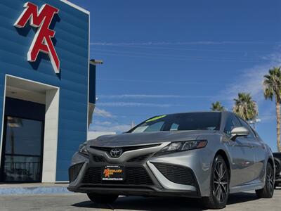 2023 Toyota Camry SE Sedan