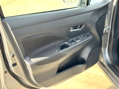 2021 Nissan Versa SV   - Photo 10 - Yuma, AZ 85364