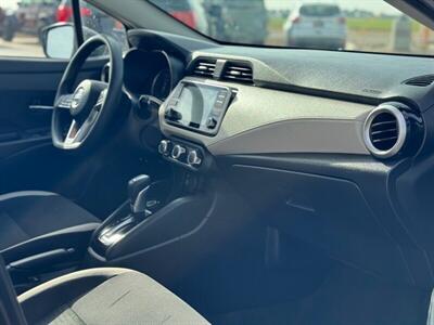 2021 Nissan Versa SV   - Photo 4 - Yuma, AZ 85364