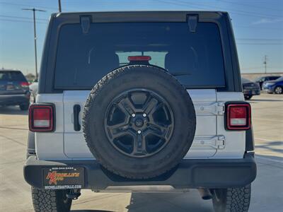 2021 Jeep Wrangler Sport   - Photo 9 - Somerton, AZ 85350