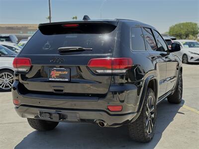 2017 Jeep Grand Cherokee Altitude   - Photo 11 - Somerton, AZ 85350