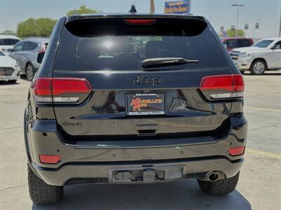 2017 Jeep Grand Cherokee Altitude   - Photo 12 - Somerton, AZ 85350