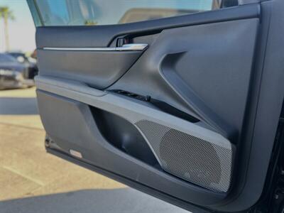 2019 Toyota Camry LE   - Photo 9 - Yuma, AZ 85365