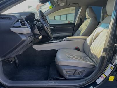 2019 Toyota Camry LE   - Photo 3 - Yuma, AZ 85365