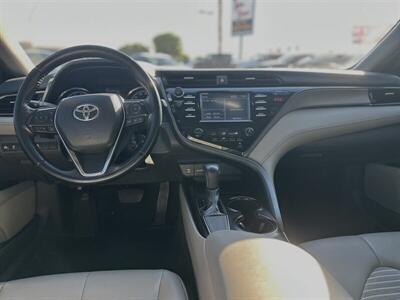 2019 Toyota Camry LE   - Photo 2 - Yuma, AZ 85365