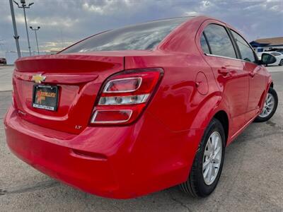 2019 Chevrolet Sonic LT Auto   - Photo 10 - Yuma, AZ 85364