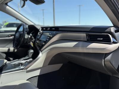 2019 Toyota Camry SE   - Photo 9 - Yuma, AZ 85365