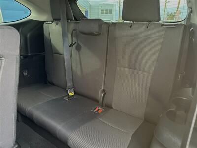 2022 Toyota Highlander LE - Photo 5 - Yuma, AZ 85364