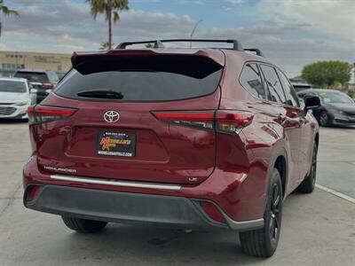 2022 Toyota Highlander LE - Photo 9 - Yuma, AZ 85364