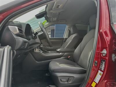 2022 Toyota Highlander LE - Photo 3 - Yuma, AZ 85364