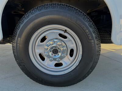 2017 Ford F-350 Super Duty XL   - Photo 12 - Yuma, AZ 85365