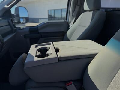 2017 Ford F-350 Super Duty XL   - Photo 4 - Yuma, AZ 85365