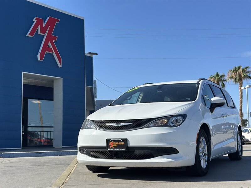 2021 Chrysler Voyager LXi