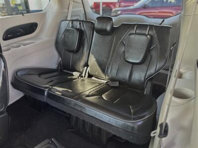 2018 Chrysler Pacifica Limited   - Photo 7 - Yuma, AZ 85365