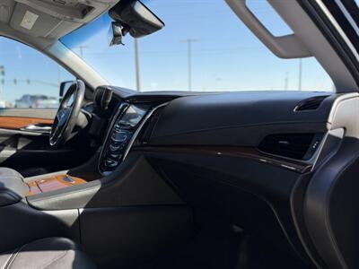 2020 Cadillac Escalade Luxury - Photo 9 - Yuma, AZ 85365