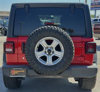 2019 Jeep Wrangler Sport S   - Photo 9 - Yuma, AZ 85365