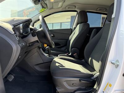 2020 Chevrolet Trax LS   - Photo 4 - Somerton, AZ 85350