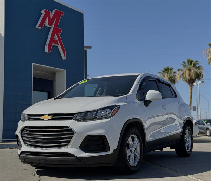 2020 Chevrolet Trax LS's photo