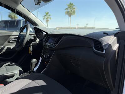 2020 Chevrolet Trax LS   - Photo 9 - Somerton, AZ 85350