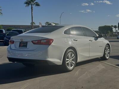 2018 Chevrolet Malibu LT   - Photo 9 - Yuma, AZ 85364