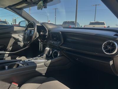 2020 Chevrolet Camaro LT   - Photo 5 - Somerton, AZ 85350